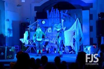 'El desván de la luna' llena San Juan de magia y duendes (Foto Francisco Javier Santana)